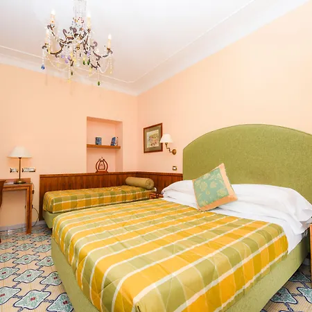 فندق Antiche Mura سورينتو