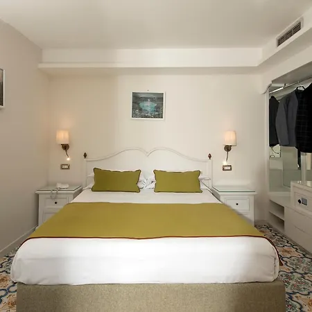 Hotel Antiche Mura