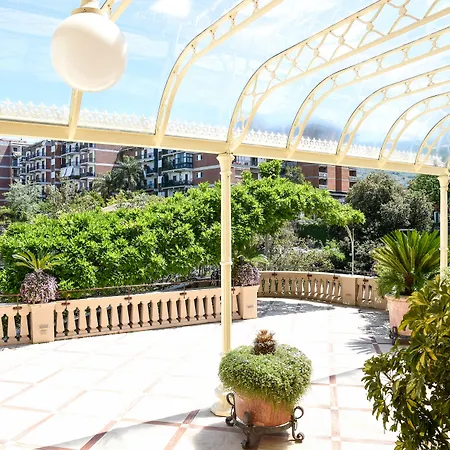 安蒂奇米拉酒店