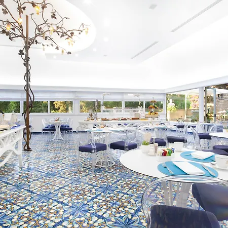 安蒂奇米拉酒店 4*