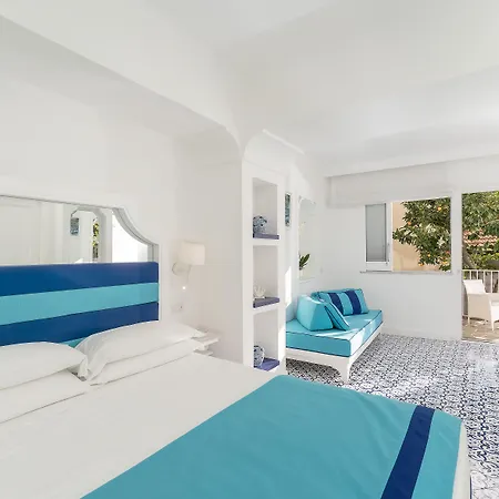Ξενοδοχείο Antiche Mura 4*