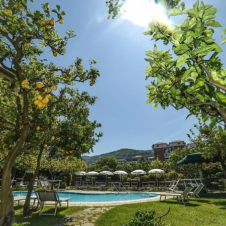 Antiche Mura 4*