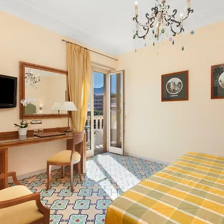 Hotel Antiche Mura 4*