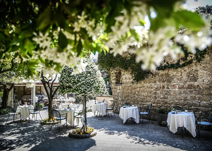 Antiche Mura Hotel 4*