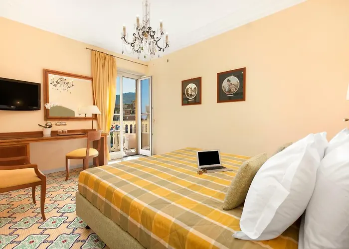 Antiche Mura Hotel 4*