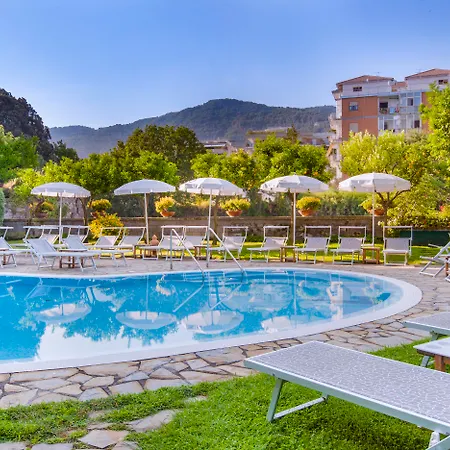 Hotel Antiche Mura 4*