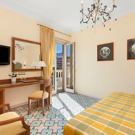 Otel Antiche Mura 4*